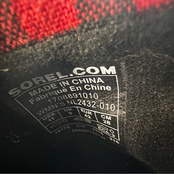 Sorel Black and Red Combat Boots - Picture 3 of 11